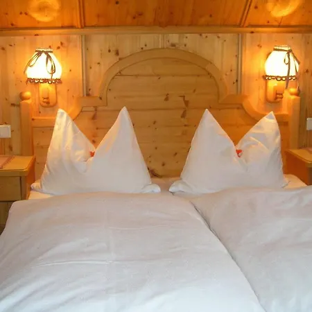 Gasthaus Bio-Bauernhof Grundlehnerhof Ramsau am Dachstein Zimmer foto